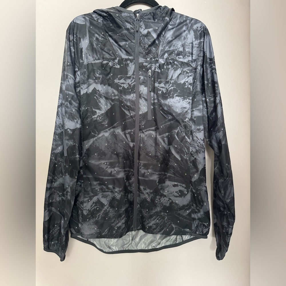 H&M Black and Gray Graphic Windbreaker Jacket